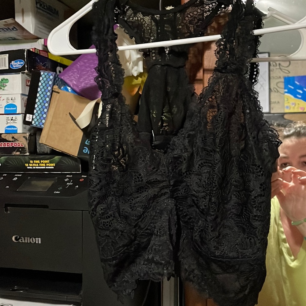 Torrid Curve Size 1 no wire racer back bralette